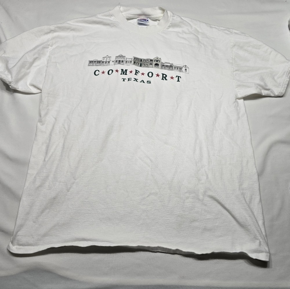 Vintage Comfort Texas Graphic T-Shirt - White